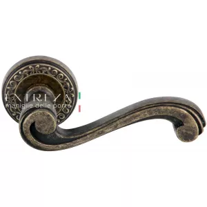 Дверная ручка LINA (Лина) 313 на розетке R06 античная бронза F23