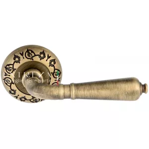 Дверная ручка PETRA (Петра) 304 на розетке R04 матовая бронза F03