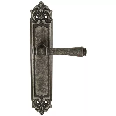 Дверная ручка Extreza PIERO (Пиеро) 326 на планке PL02 античное серебро F45