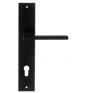 Дверная ручка Hi-Tech ROKSI (Рокси) 107 на планке PL11 черный F22 под цилиндровый механизм CYL