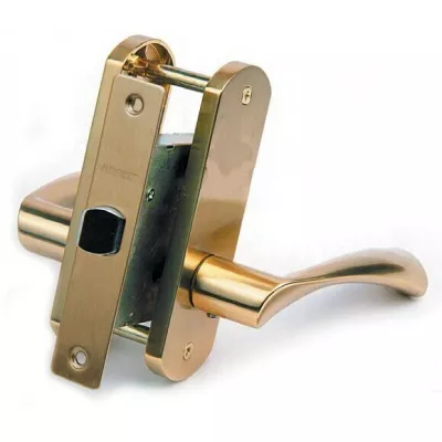 Ручки дверные с замочным механизмом ARCHIE защелка T111-X11I-V3 Золото матовое