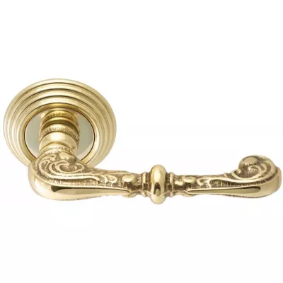 Дверная ручка Extreza ATTRI (Аттри) 318 R05 полированное золото F01