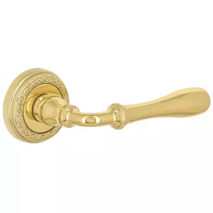 Дверная ручка CARRERA (Каррера) 321 на розетке R06 полированная латунь F01