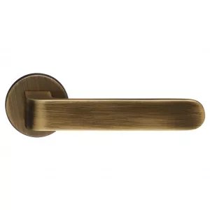 Дверная ручка Hi-tech Slim RUBI 121 на круглой розетке R12 матовая бронза F03