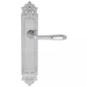 Дверная ручка ALDO (Альдо) 331 на планке PL02 полированный хром F04 под кабинетный ключ KEY