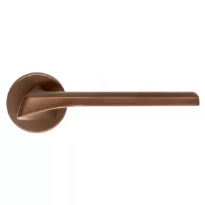 Дверная ручка Extreza ERICA-R12-F09-PVD (ERICA 119 круглое основание 7 мм) медь покрытие PVD