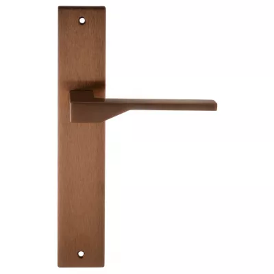 Дверная ручка на планке Extreza Hi-Tech 