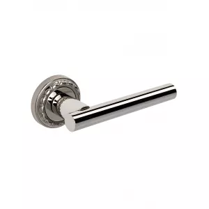 Дверная ручка Extreza CLASSIC 