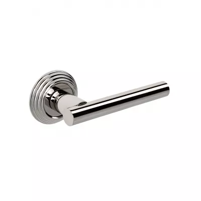 Дверная ручка Extreza CLASSIC 