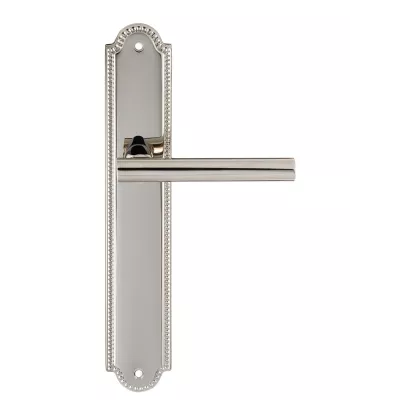 Дверная ручка на планке Extreza 