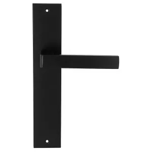 Дверная ручка на планке Extreza ENZO-PL11-F22 (ENZO 117) черный матовый