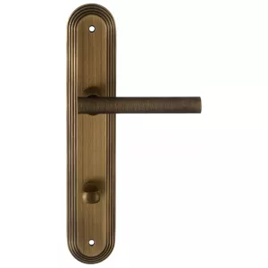 Дверная ручка на планке Extreza 