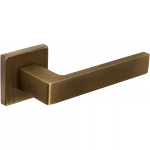 Дверная ручка Extreza Hi-Tech 