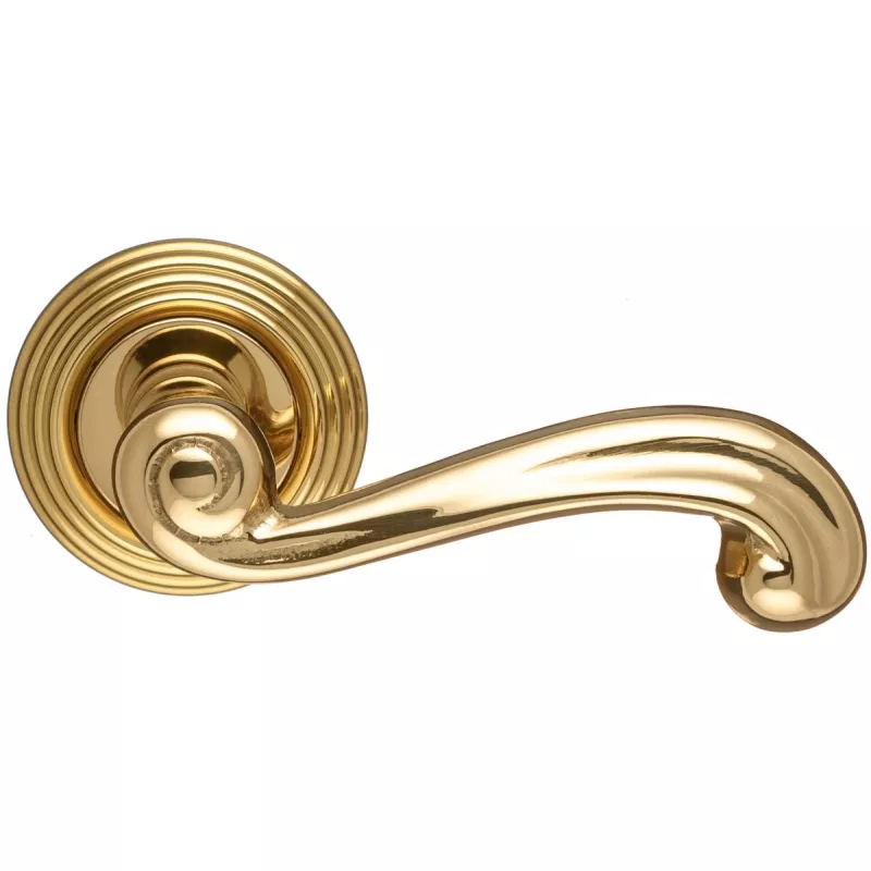 Дверная ручка Extreza "BERTA" (Берта) 312 на розетке R05 полированная латунь F01