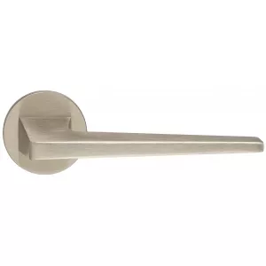 Дверная ручка Extreza Hi-Tech 