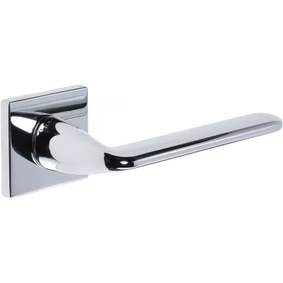 Дверная ручка Extreza HI-TECH "VIKI" 127 на квадратной розетке R15 полированный хром F04 (5 мм)