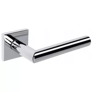 Дверная ручка Extreza ODA-R15-F04 (ODA 133 квадратное основание 5 мм) полированный хром