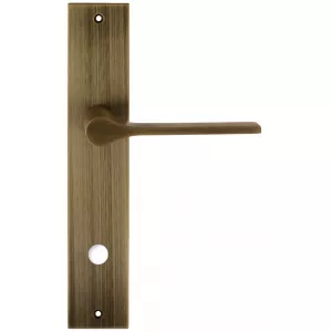 Дверная ручка на планке Extreza Hi-Tech 