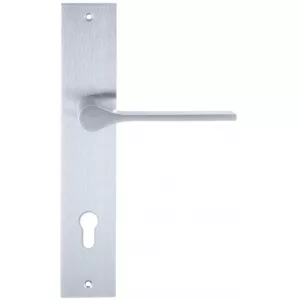 Дверная ручка на планке Extreza Hi-Tech 