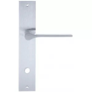 Дверная ручка на планке Extreza Hi-Tech 