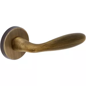 Дверная ручка Extreza HI-TECH 