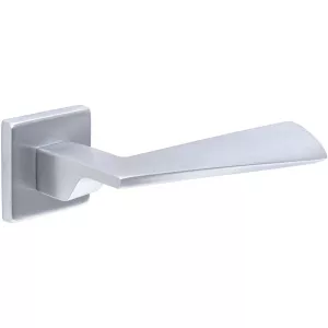 Дверная ручка Extreza Hi-Tech 