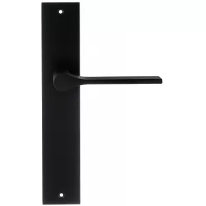 Дверная ручка на планке Extreza Hi-Tech 