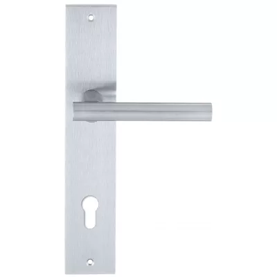 Дверная ручка Extreza HI-TECH "PIVOT" (Пивот) 132 на планке PL11 матовый хром F05 под цилиндровый механизм CYL