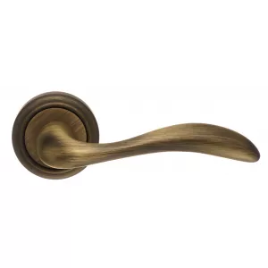 Дверная ручка Extreza 