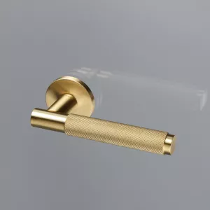 Дверная ручка Extreza Hi-Tech 