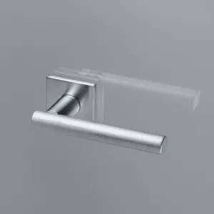 Дверная ручка Extreza HI-TECH 