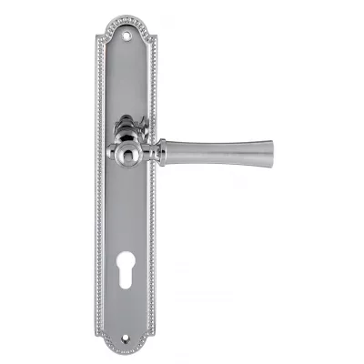 Дверная ручка на планке Extreza "DEZI" 309 PL03-CYL-85-F05-F04 матовый хром / хром / планка хром