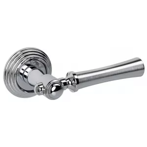 Дверная ручка на розетке Extreza DEZI-R05-F05-F04 (DEZI 309) матовый хром / хром / кольцо хром